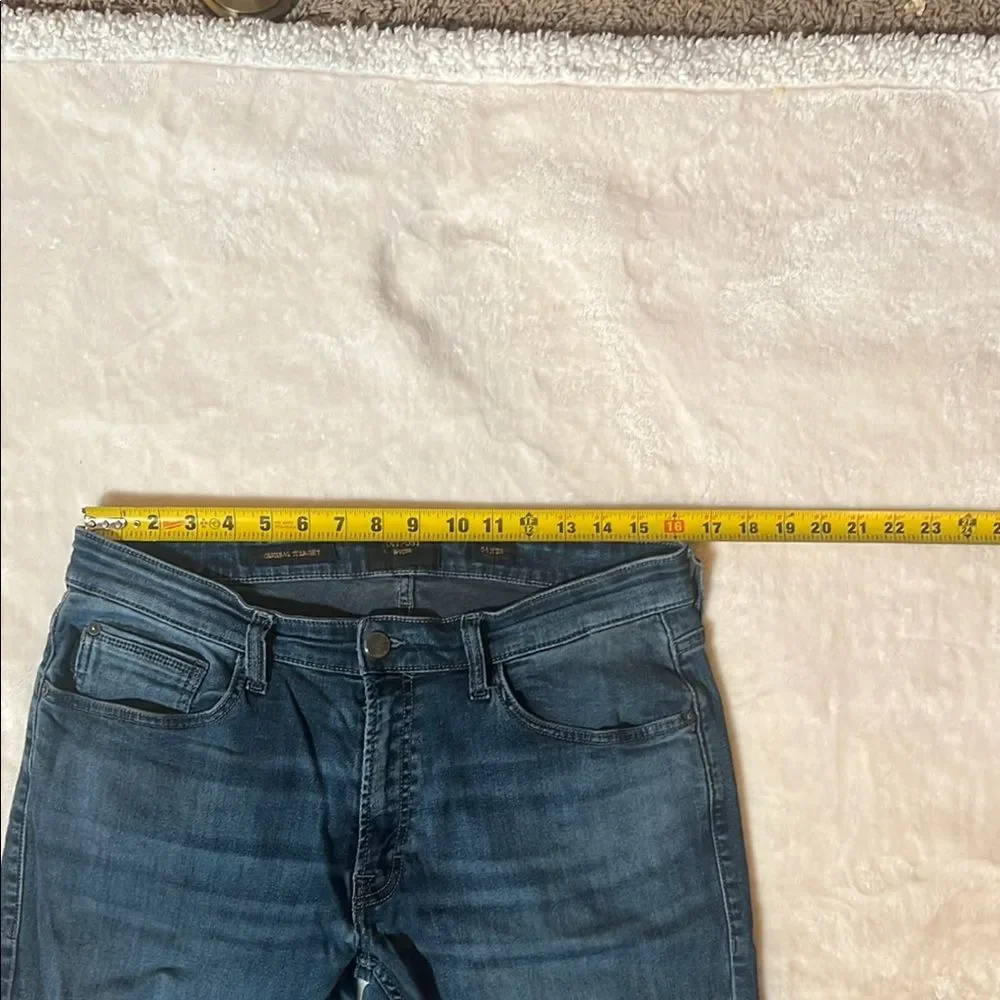 Outpost Makers Men’s Blue Straight Leg Jeans Size 34x26 Hemmed